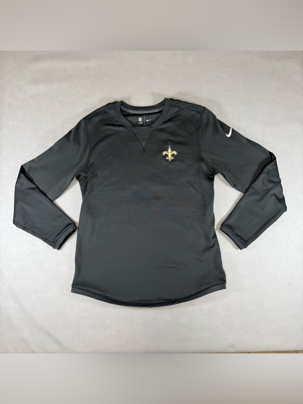 Nike New Orleans Saints football Black LongSleeve Performance Shirt size M